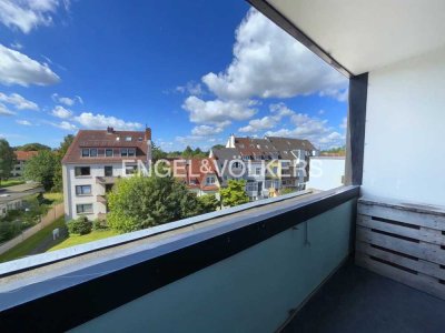 Maisonette-Wohnung in Bürgerparknähe mit Balkon und Garage