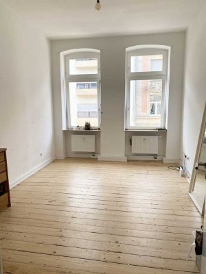 Sehr schön sanierte Etagenwohnung mit Balkon und Wohnküche!