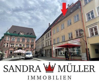 *** Zwei Häuser mit kleinem Innenhof direkt in der Kaiser-Max-Straße - Denkmalschutz ***