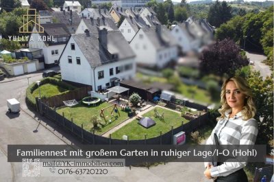 Familiennest für kleine Familien mit vielseitigen Gartenmöglichkeiten zu verkaufen.