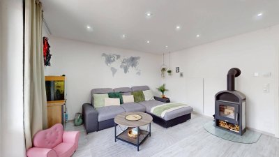 Wohnglück mit Ofenwärme &amp; Sonnenbalkon - Modernisierte 3-Zimmer-Balkonwohnung in Saalfelden