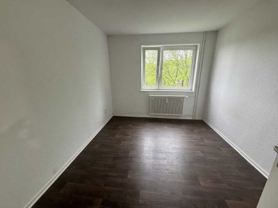 Günstiges WG-Zimmer in 3er WG nahe der FH Ostfalia