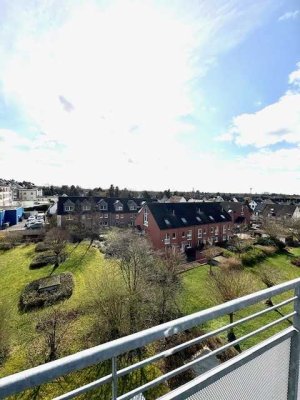 Traumblick - Moderne  2-Zimmer-Wohnung mit großem Balkon in gepflegter Wohnanlage