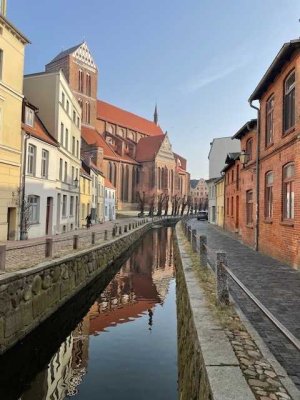 Nachmieter gesucht - Altbauwohnung im EG