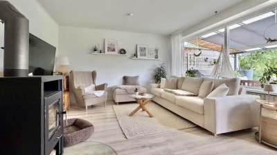 Viel Platz zum Leben: Modernisiertes Einfamilienhaus mit traumhaftem Garten