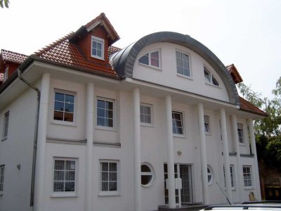 Schön geschnittene 3-ZKBB