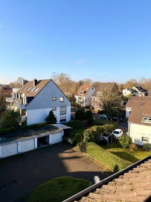 Wunderschöne, frisch renovierte 3-Zimmer-Dachgeschosswohnung mit traumhaftem Ausblick