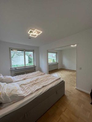 Neu renovierte 1,5-Zimmer-Wohnung mit EBK in Gräfelfing