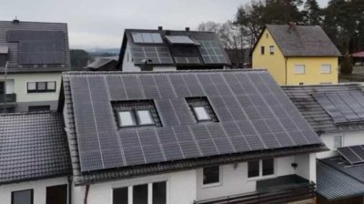 3 Zimmer Dachgeschosswohnung in Fensterbach mit Garage