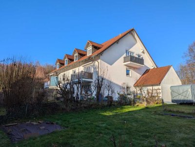 "SEHR GEPFLEGTE WOHNUNG IN GRÜNER UND VERKEHRSGÜNSTIGER LAGE"