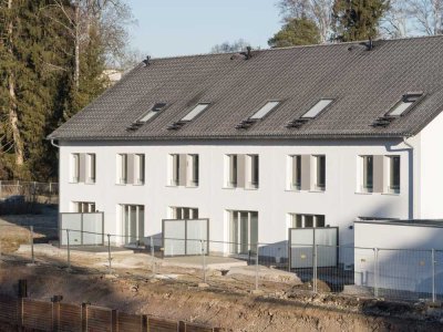 Neubau Reihenhaus zur Miete *ERSTBEZUG*