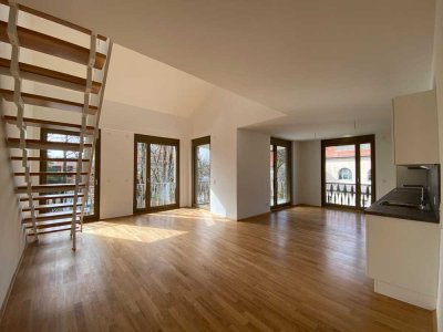 Großzügige 2 Zimmer Wohnung mit Galerie und toller Loggia! Wohnung Nr. 12