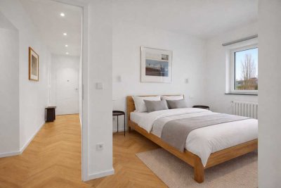 Single-Apartment I vollmöbliert I Erstbezug nach Kernsanierung I Balkon I Aufzug I ab sofort