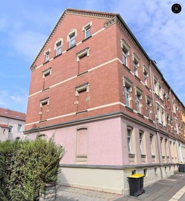 Zwickau: 3-Raum-Wohnung + SP - mit Potenzial - sanieren, vermieten, profitieren