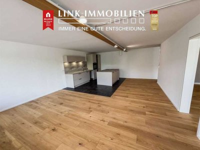 S-Freiberg: Attraktive, neu renovierte Loftwohnung mit Balkon