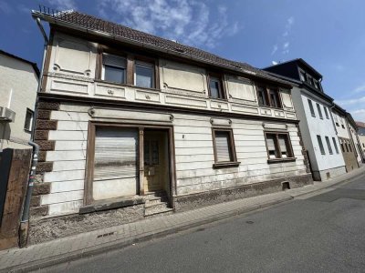 historisches Wohnhaus/Metzgerei m. Scheune u. einzigartigen Möglichkeiten / MZ-Bretzenheim