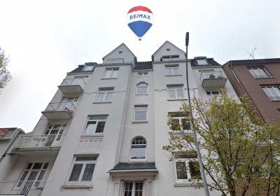 Hochwertige 2-Zimmer-Wohnung im Dachgeschoss mit ruhigem Wohnambiente