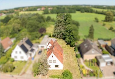 Baugrundstück oder Sanierung - Viel Platz für Ihren Traum vom Eigenheim im Herzen von Debstedt