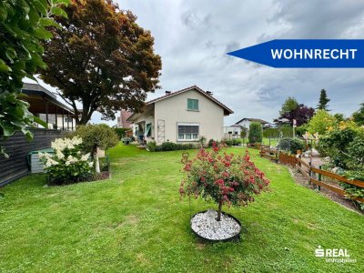 WOHNRECHT: Ruhig gelegener Bungalow mit schönem Grundstück