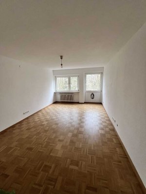 Ansprechende Wohnung mit einem Zimmer zum Verkauf in München