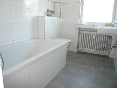 Erstbezug nach Sanierung: 2-Zi-Wohnung mit Balkon in Overath