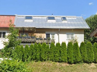 Helle 3-Zimmer-Maisonette mit großem Balkon &amp; 2 Stellplätzen – Erpfendorf