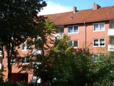 Familien aufgepasst: Schöne 4-Zimmer-Wohnung mit Balkon sucht nette Familie