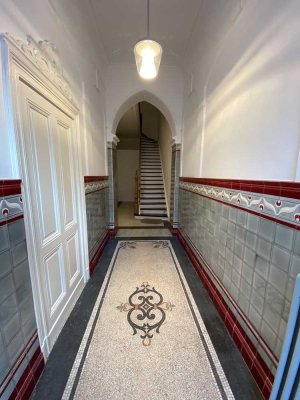 Traumhafte Wohnung in Gründerzeithaus in der Bonner Südstadt
