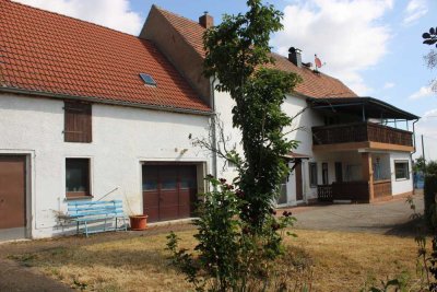 Viel Platz für Familie, Hobby und Beruf in Staritz Wohnhaus mit Nebengebäuden und großem Grundstück