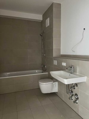 Schöne 2-Zi- Wohnung mit Loggia Richtung Süden