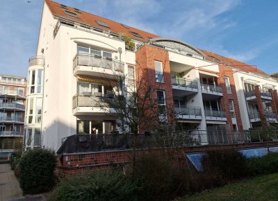 Findorff | Weidedamm:  3-Zimmerwohnung mit Loggia, TG-Stellplatz und Personenaufzug