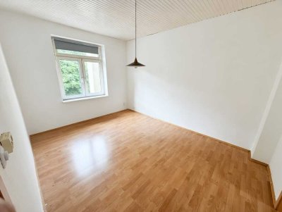 3-Zimmer-Wohnung im 2 OG. mit Balkon in Essen-Kray