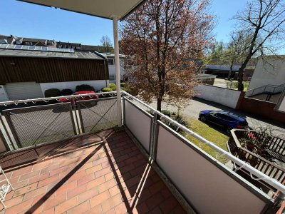 Zentrales, ruhiges Wohnen mit  Fahrstuhl u. Sonnenbalkon in gepflegter Anlage (RÖMBKE IMMOBILIEN KG)