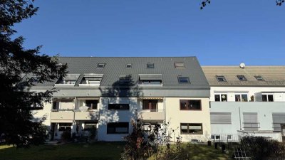 „Die pfiffige sonnige 3 Zimmer Wohnung mit Balkon in ruhiger Lage !„