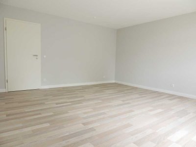 Perfekt für Singles: 2 Zi., EBK, Tageslichtbad, Balkon, ruhig gelegen in ROW