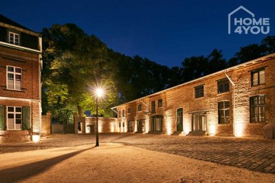 LOFT im luxuriös sanierten Gutshof, 144 qm, 2 SZ, Bad, WC, Einbauküche, Garten&Terrassen, Tiefgarage