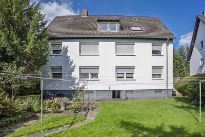 Moderne 2-Zi.-DG-Whg. (42 m²) mit Garten, neuem Bad & Teilmöblierung nahe Katzenbusch