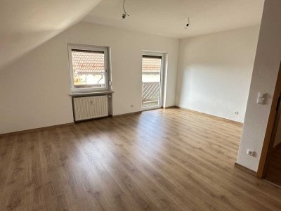 Erstbezug nach Sanierung 3-Zimmer-Wohnung mit Balkon