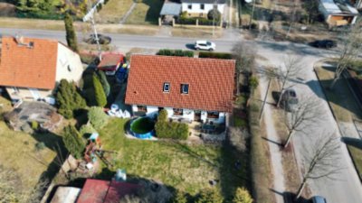 Nähe Vicco v. Bülow Gym. Zweifamilienhaus Baujahr 2003 mit schönen Garten