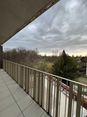 VIDEO: Loft mit Sicht: 3-Zimmer mit Balkon Stuttgart/Ostfildern