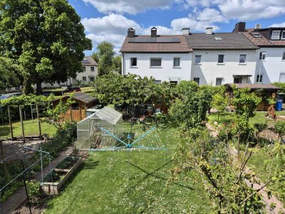 Familien aufgepasst - Reihenmittelhaus in ruhiger und zentraler Wohnlage von Sindelfingen!