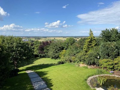 Möblierter Wohntraum in Bad Nenndorf: Sanierte 2,5 Zi.-Wohnung in Toplage