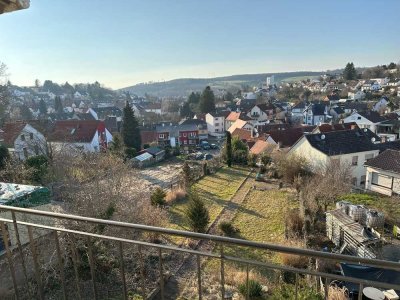 Genießen Sie von privat den unverbaubarem Ausblick über Ober-Ramstadt. Sie zahlen keine Provision