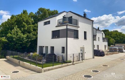 • NEU! • ZIEGELMASSIV • 12 REIHENHÄUSER • 2 PKW-STELLPLÄTZE PRO HAUS • GARTEN &amp; TERRASSE • BELAGSFERTIG • FISCHAMEND •