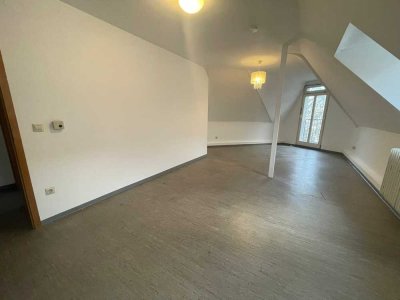 KL - Nähe Mall, 1 Zimmer Appartement, Einbauküche