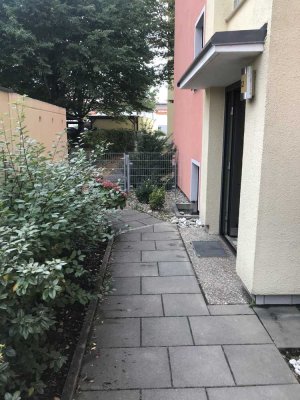 Gepflegte sonnige 3-Zimmer-Hochparterre-Wohnung mit Balkon in Forchheim