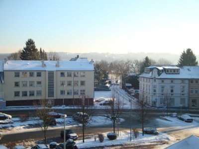 Helle 3 Zimmer Wohnung,KDB,Gäste WC,2Balkone, in ruhiger Lage