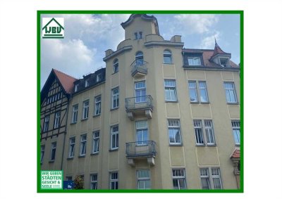 Großzügige 1-Raum-Wohnung mit Einbauküche