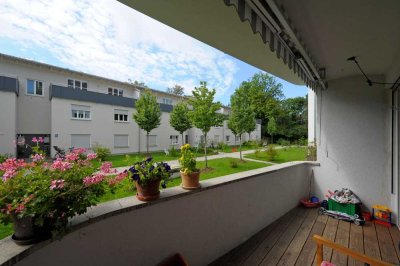 Super geschnittene, helle 4 Zimmer Wohnung mit Balkon in Neuhausen!