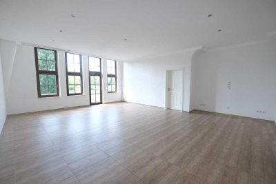 Traumhafte Wohnung mit 3 Balkonen und Garten im Grünen von Bochum-Hordel